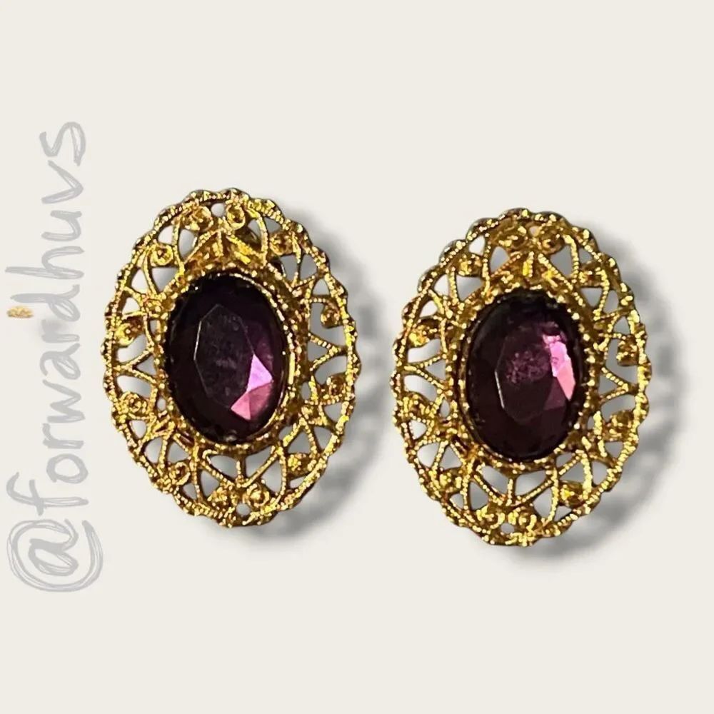 Sarah Coventry Purple Cabochon Filigree Clip Earrings Gold Tone Vintage